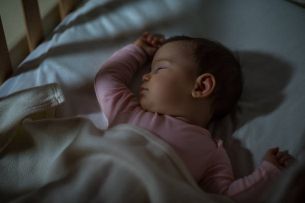 Top-5-Tips-to-Help-Your-Toddler-Sleep-Through-the-Night SenseNest