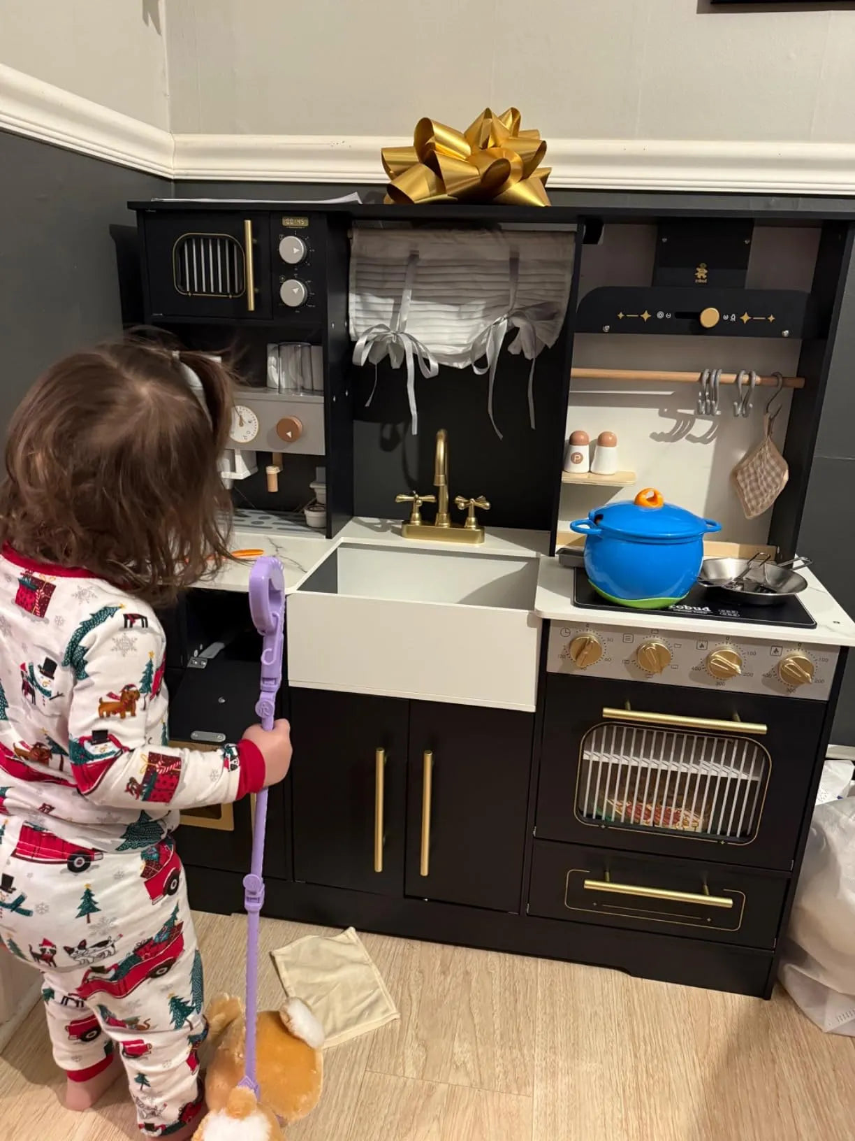 Tiny Chef XL - Wooden Play Kitchen SenseNest