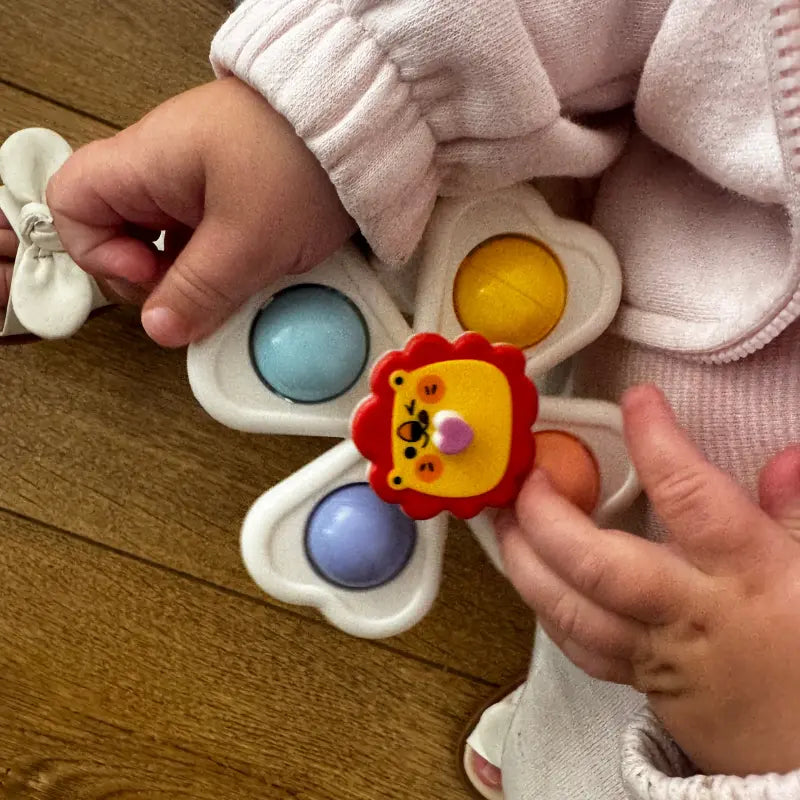 Stick And Spin - Suction Spinning Toy SenseNest